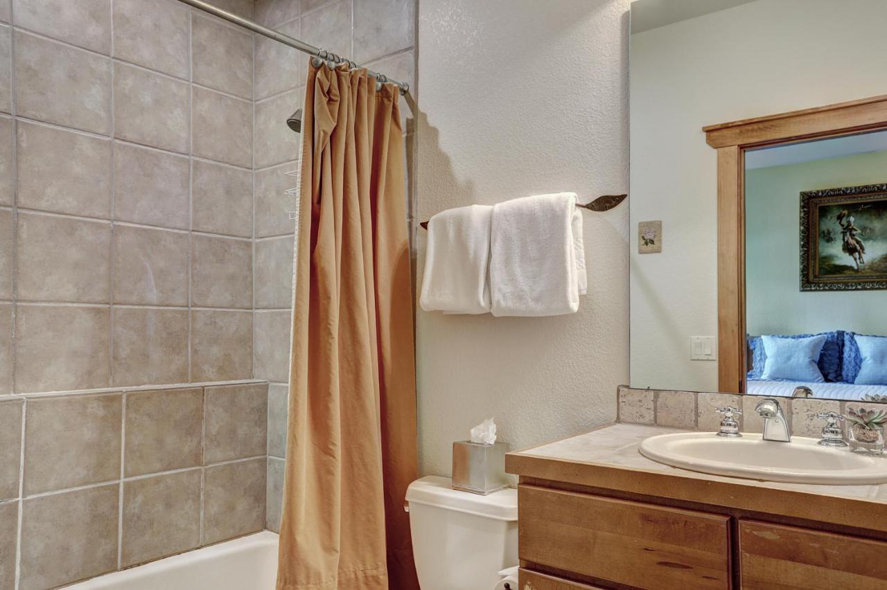 ברקנרידג' Amber Sky - Ski-In Ski-Out Apartment חדר תמונה
